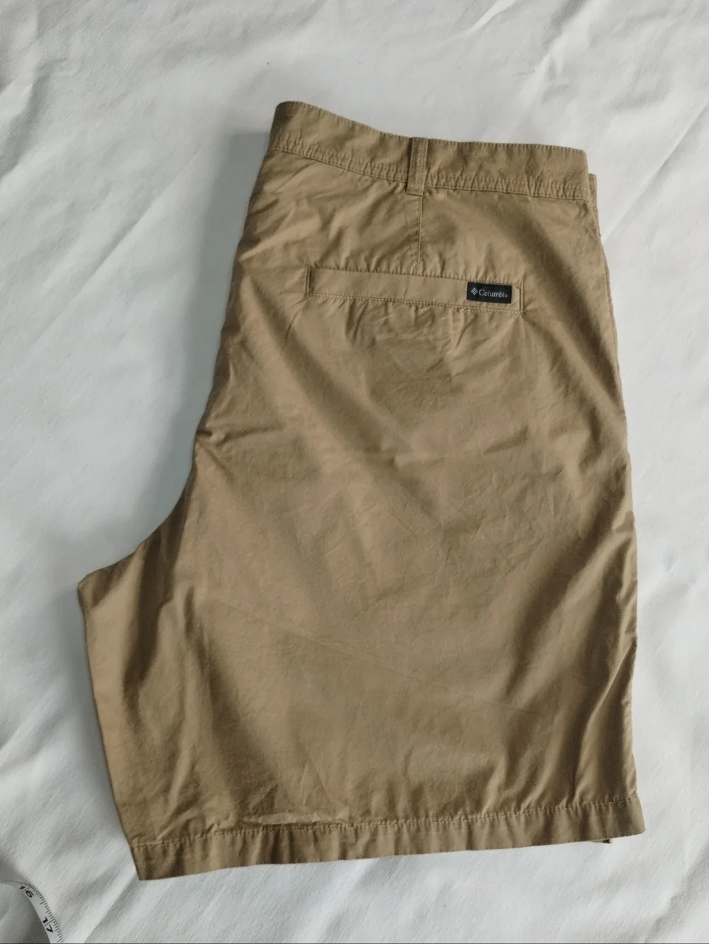 Columbia Men's Tan Flat-Front Shorts